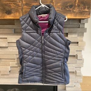 Women’s Athleta Puffer Vest